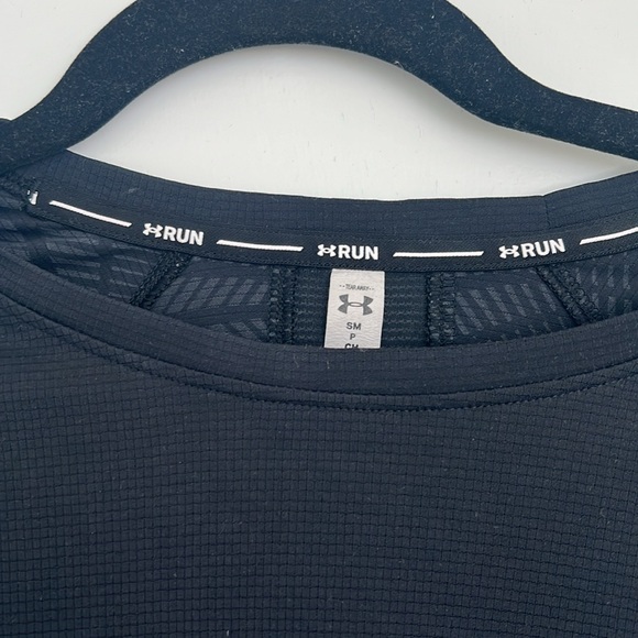 Under Armour Short Sleeve T-Shirt - Picture 2 of 4